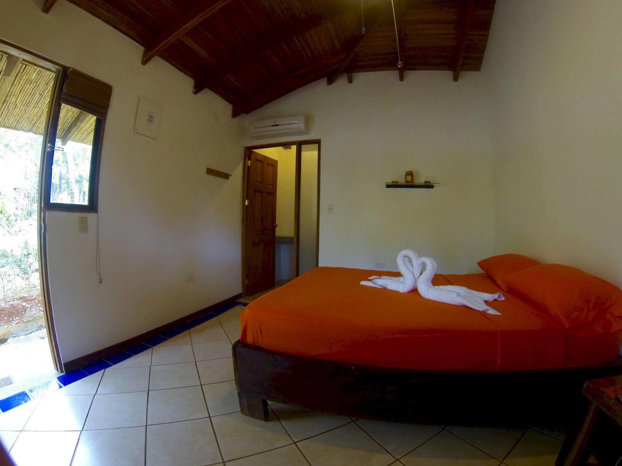 Indra Inn Playa Grande Eksteriør billede