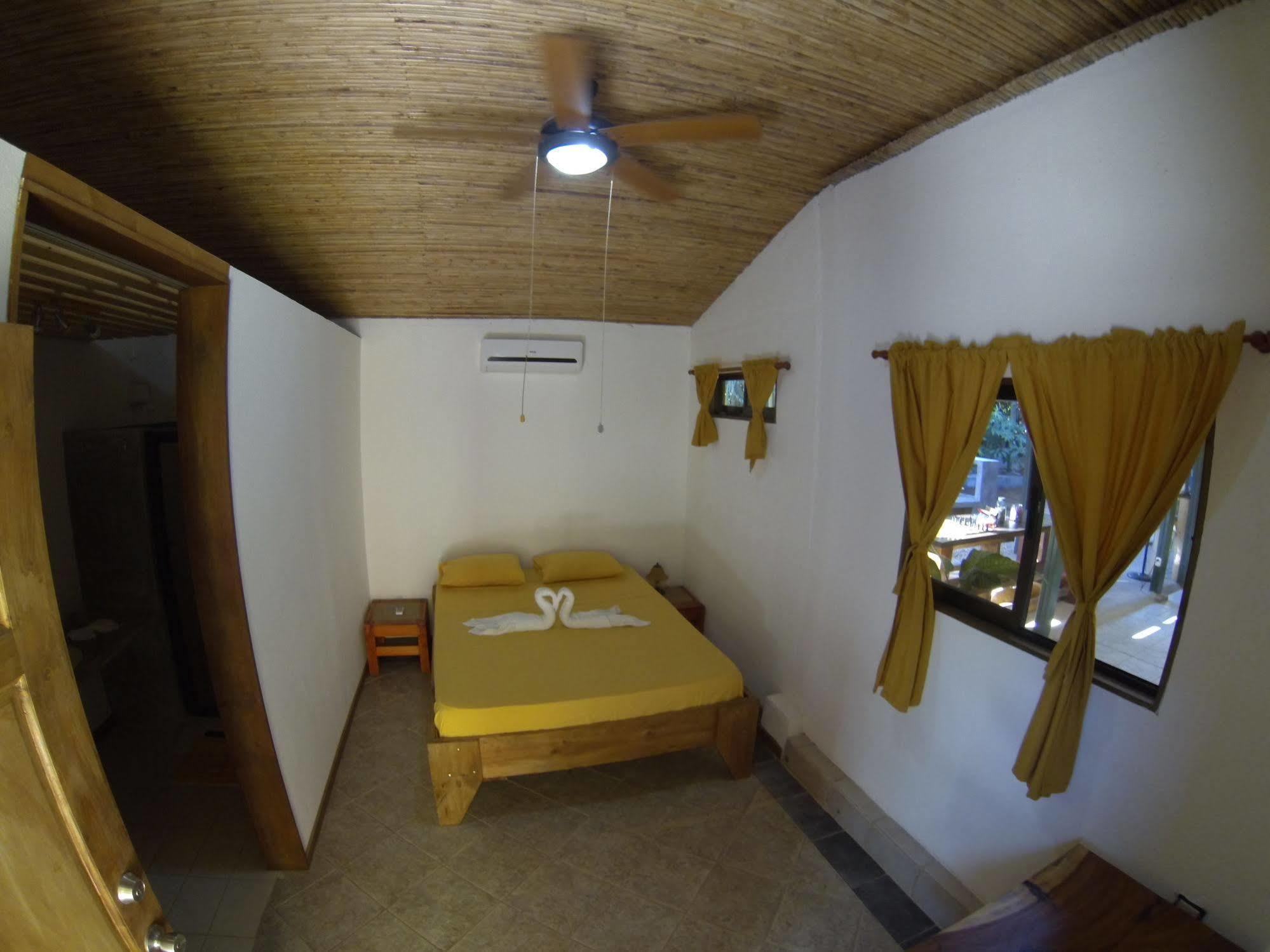 Indra Inn Playa Grande Eksteriør billede
